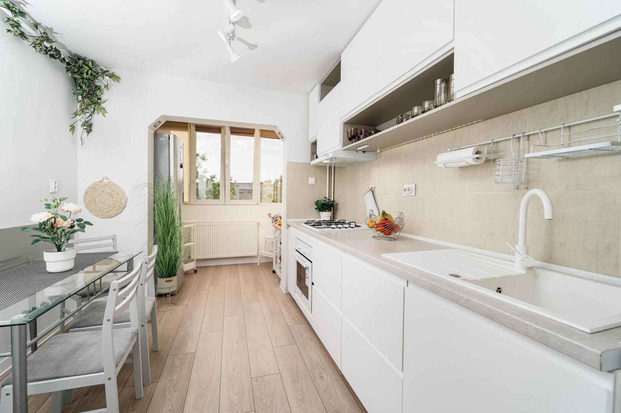 Family Stay - Calliope Apartment - By Openhouse تيميشورا المظهر الخارجي الصورة