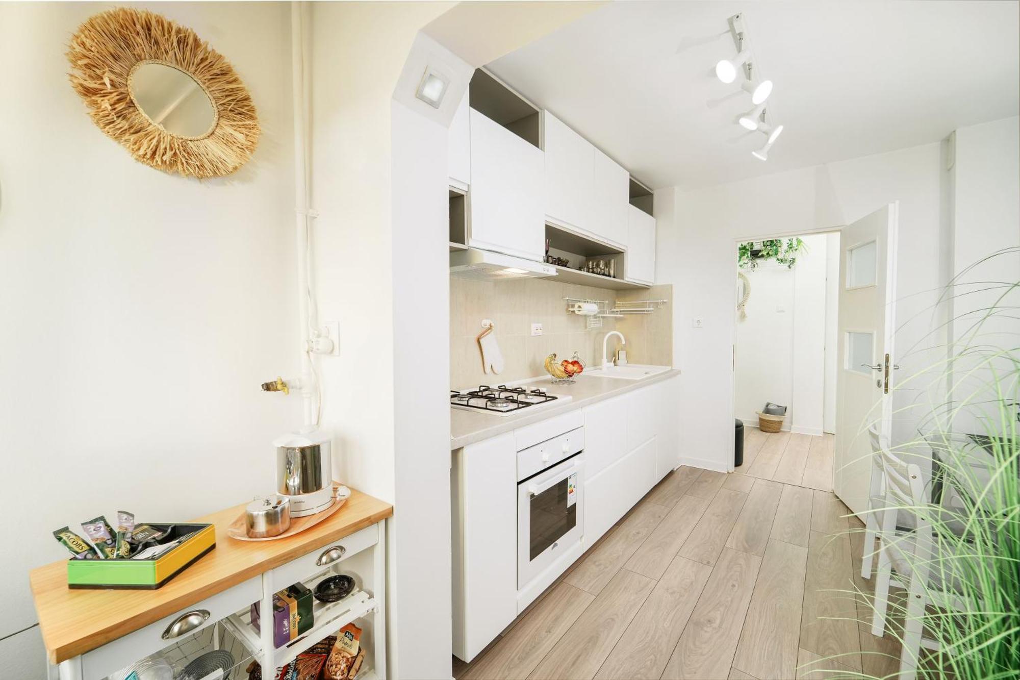 Family Stay - Calliope Apartment - By Openhouse تيميشورا المظهر الخارجي الصورة