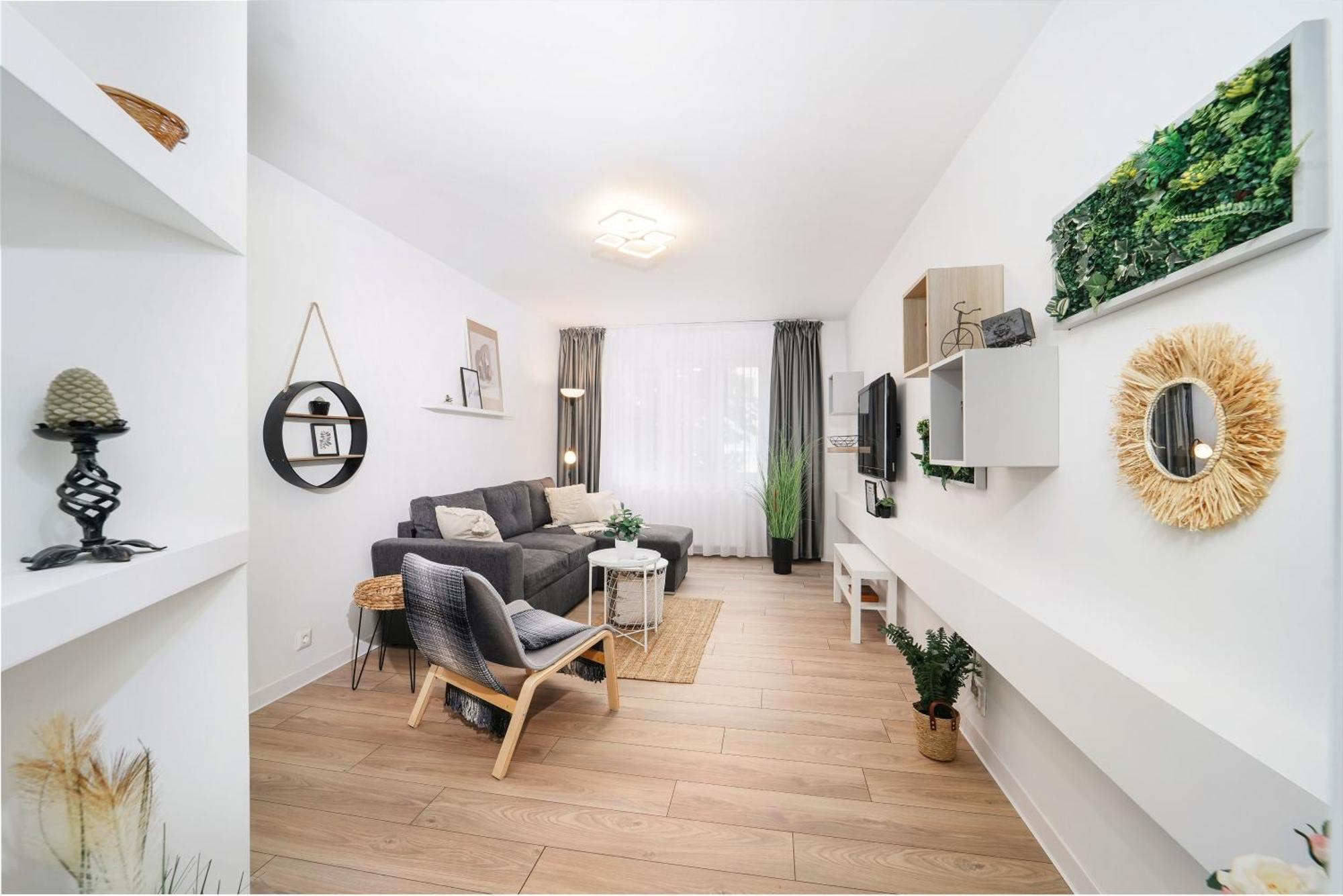 Family Stay - Calliope Apartment - By Openhouse تيميشورا المظهر الخارجي الصورة